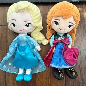 Disney Elsa and Anna Plush Doll Set